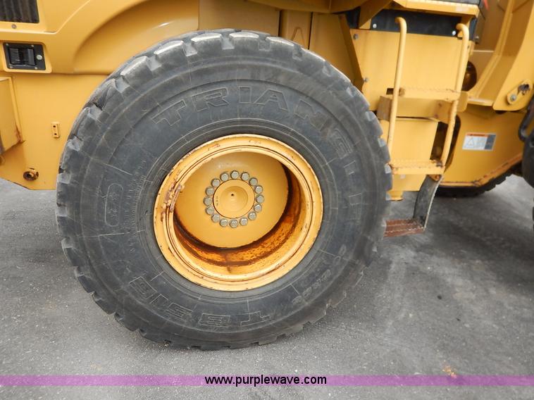 image for item J3857 2001 Caterpillar 924GZ wheel loader