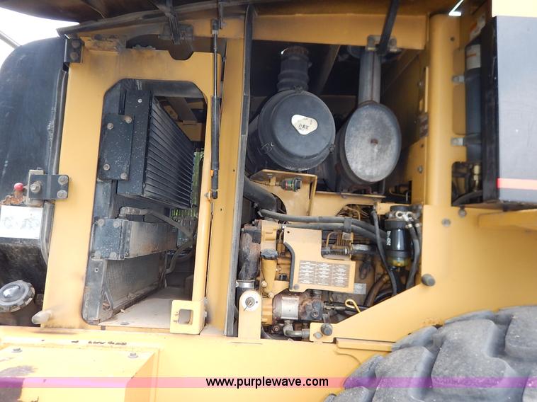 image for item J3857 2001 Caterpillar 924GZ wheel loader