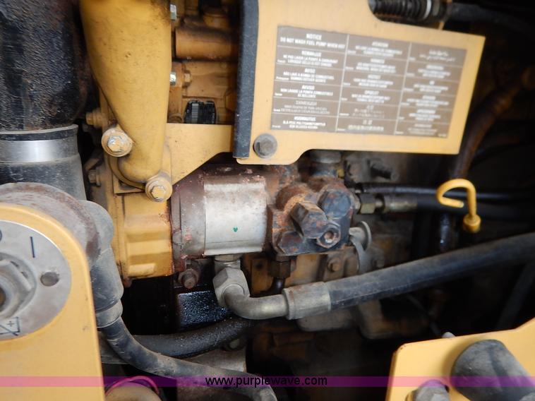 image for item J3857 2001 Caterpillar 924GZ wheel loader