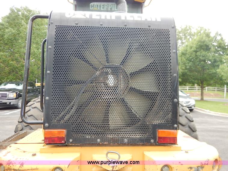 image for item J3857 2001 Caterpillar 924GZ wheel loader