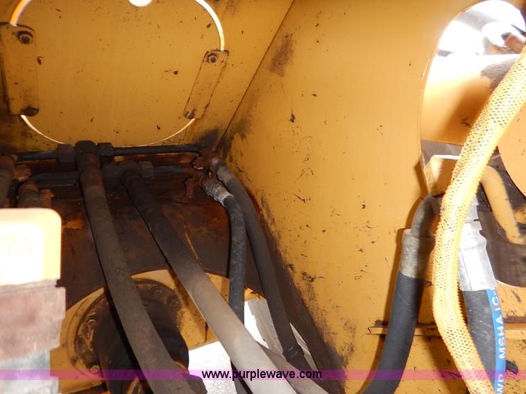 image for item J3857 2001 Caterpillar 924GZ wheel loader