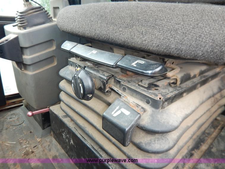 image for item J3857 2001 Caterpillar 924GZ wheel loader