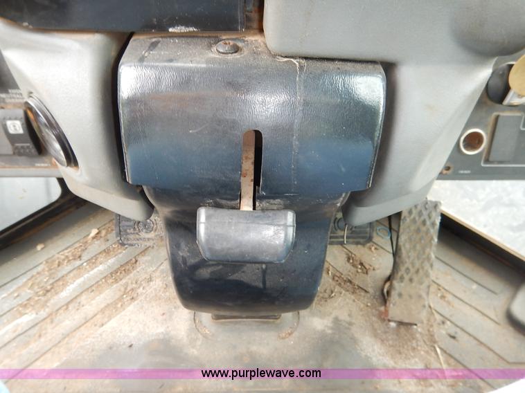 image for item J3857 2001 Caterpillar 924GZ wheel loader