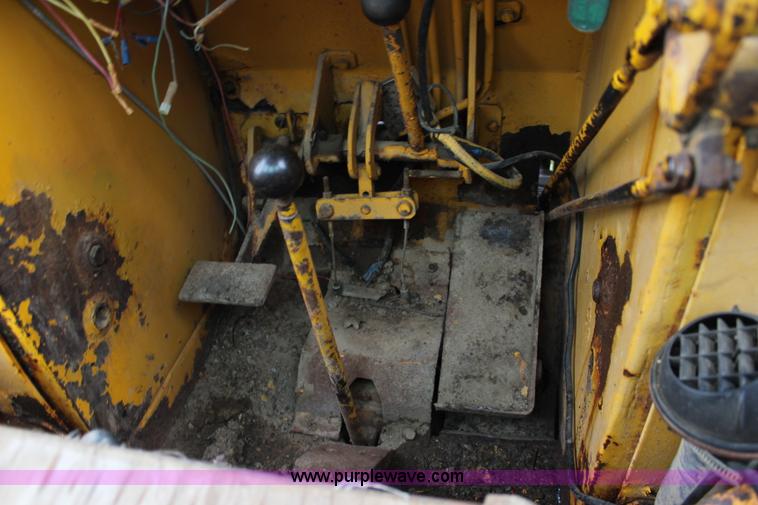 image for item J5974 1975 Waldon 5000 wheel loader