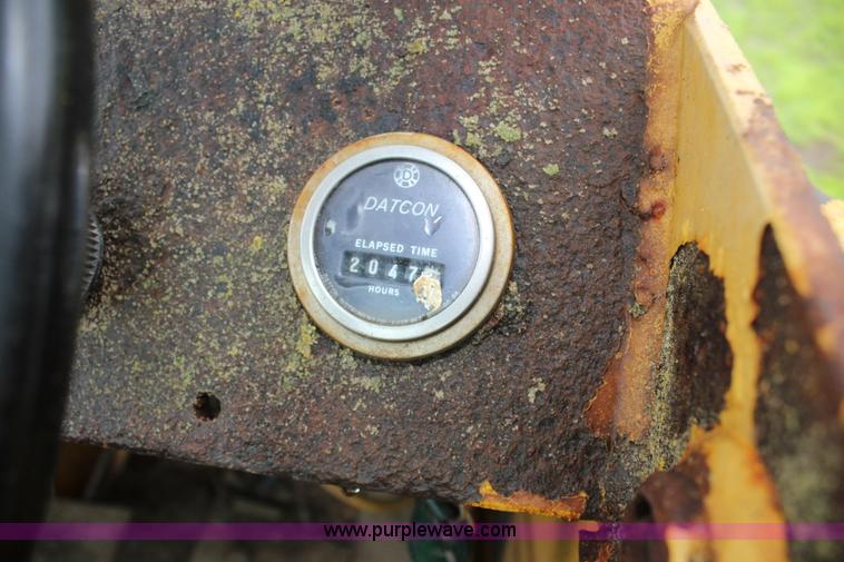 image for item J5974 1975 Waldon 5000 wheel loader