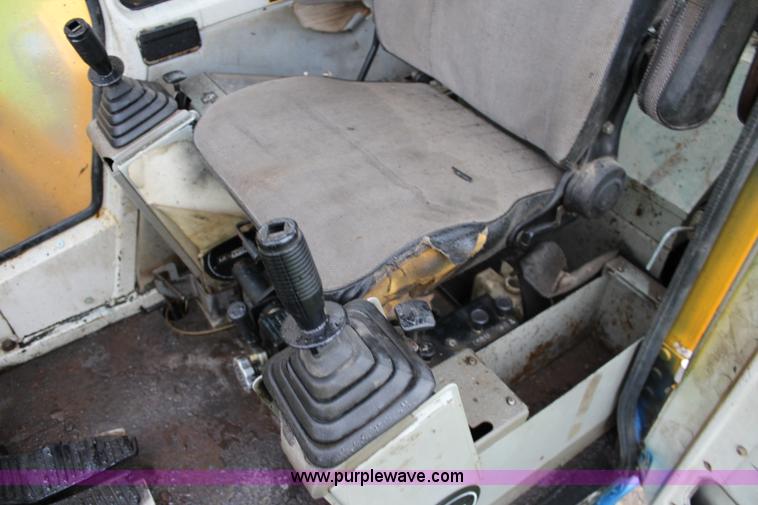 image for item J5978 Kobelco K905LC-II excavator