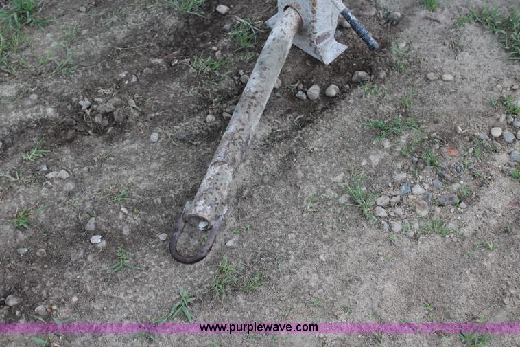 image for item J5979 Stone mortar mixer