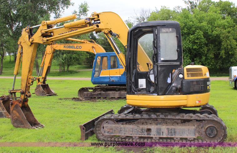 image for item J5980 Komatsu PC75UU-2 excavator
