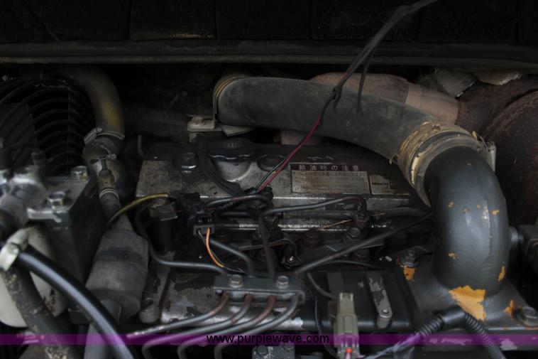 image for item J5980 Komatsu PC75UU-2 excavator