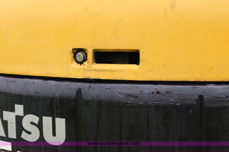 image for item J5980 Komatsu PC75UU-2 excavator