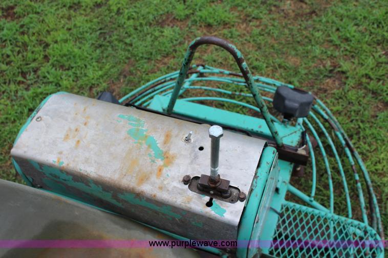 image for item J5984 Whiteman ride-on power trowel