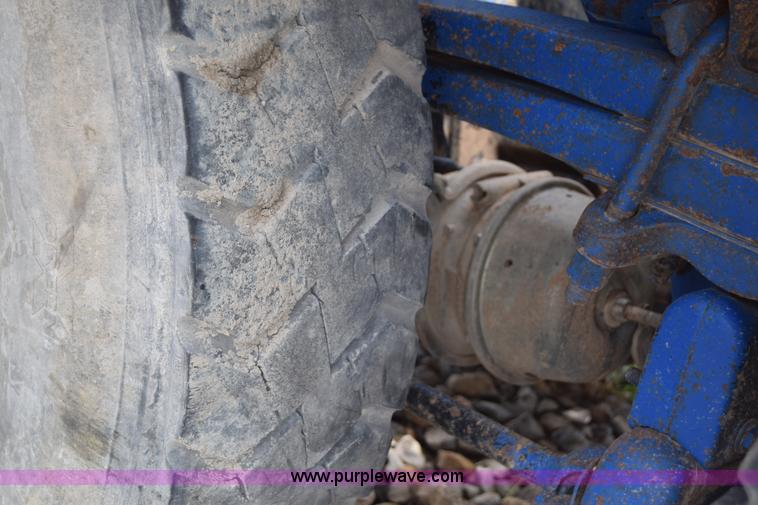 image for item J6585 2000 Sterling L8500 pump truck