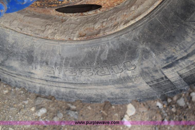 image for item J6585 2000 Sterling L8500 pump truck