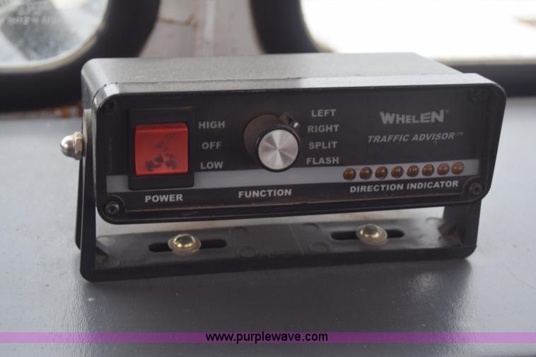 image for item J6681 2004 Elgin Pelican street sweeper