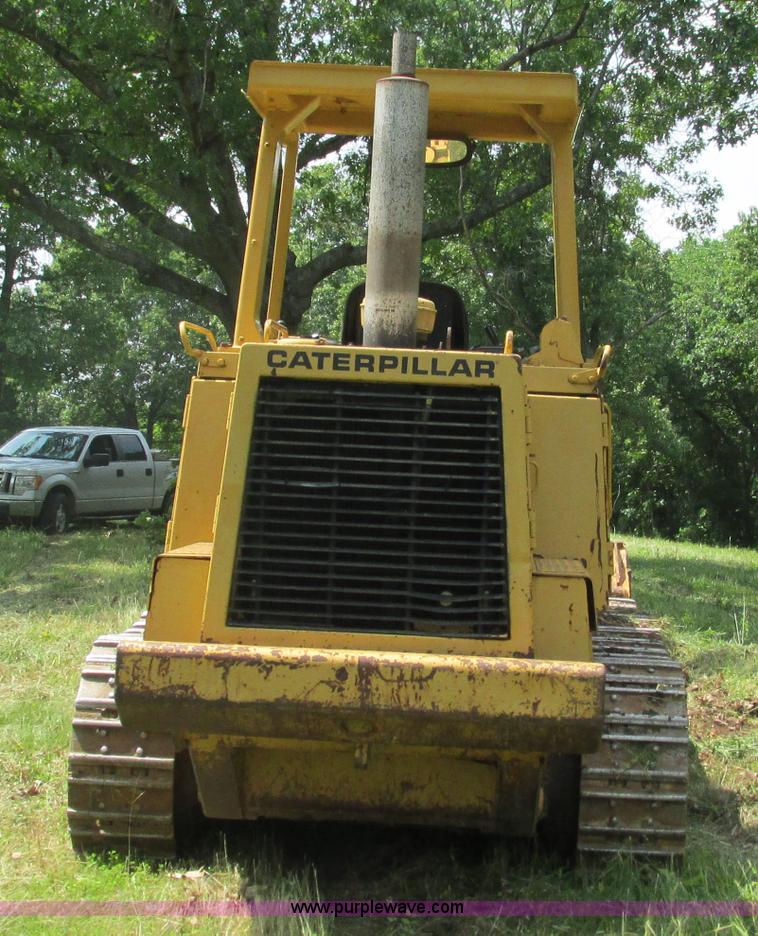 image for item J8534 1984 Caterpillar 953 track loader
