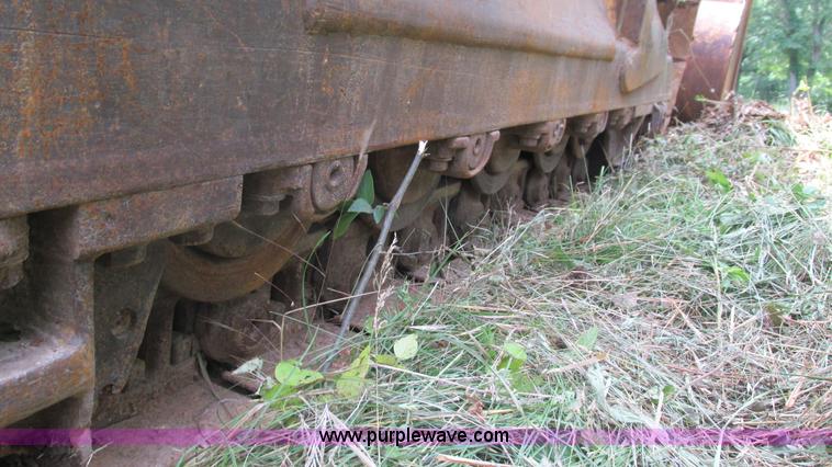 image for item J8534 1984 Caterpillar 953 track loader