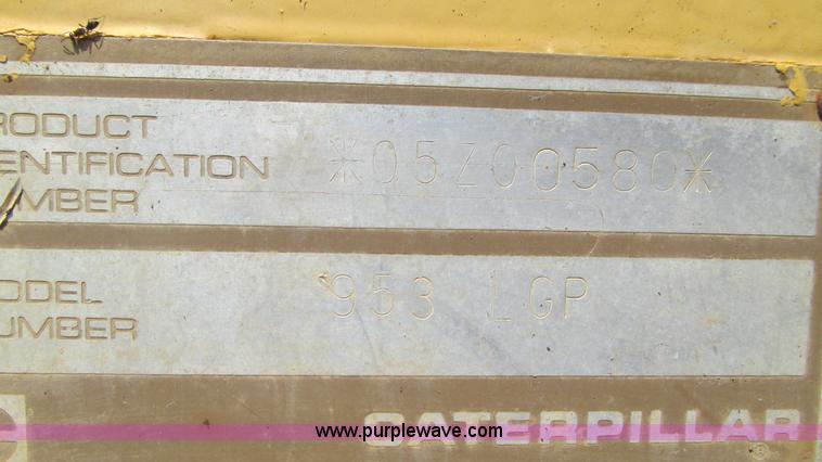 image for item J8534 1984 Caterpillar 953 track loader