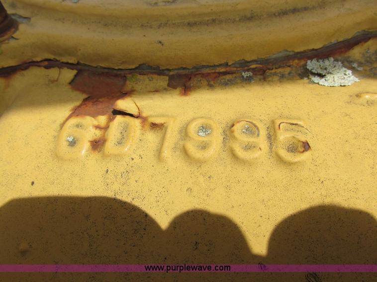 image for item K2125 1986 Caterpillar 12F motor grader