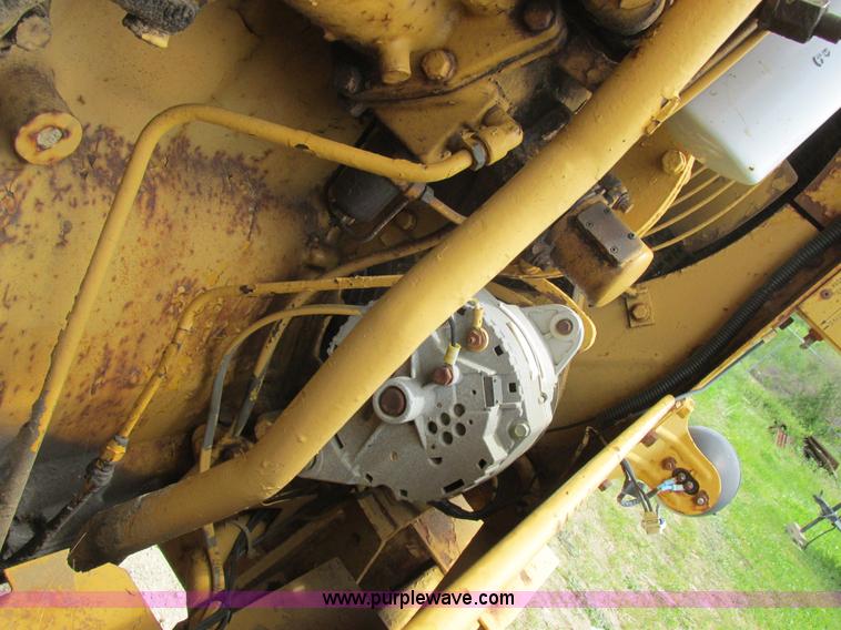 image for item K2125 1986 Caterpillar 12F motor grader