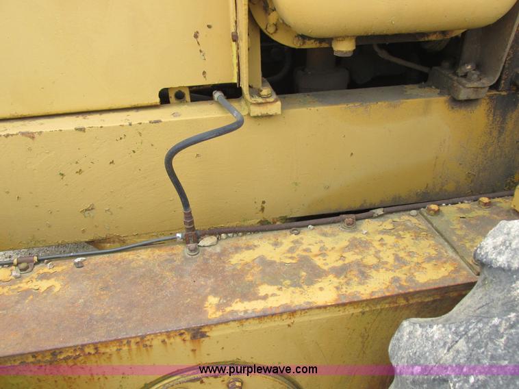 image for item K2125 1986 Caterpillar 12F motor grader
