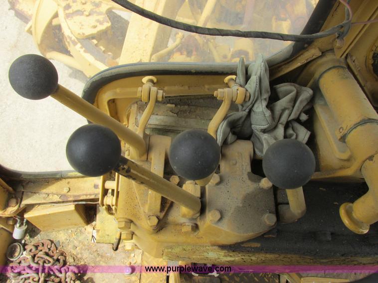image for item K2125 1986 Caterpillar 12F motor grader