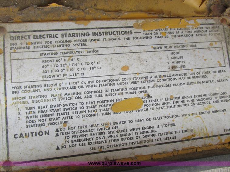 image for item K2125 1986 Caterpillar 12F motor grader