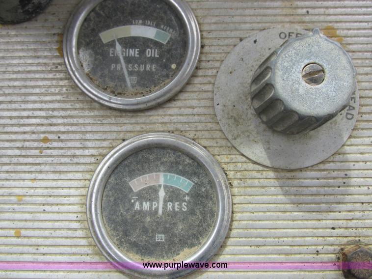 image for item K2125 1986 Caterpillar 12F motor grader