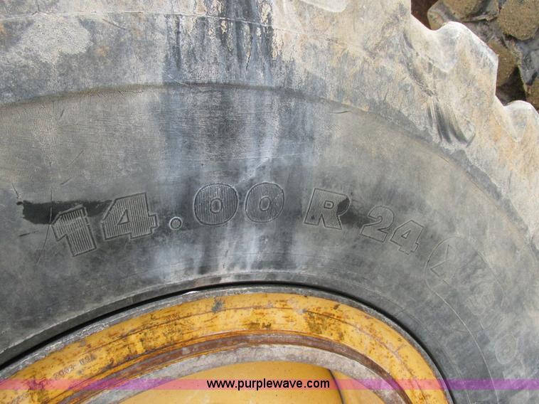 image for item K2147 2004 John Deere 770CH motor grader