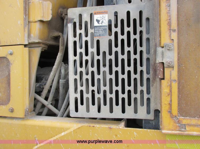 image for item K2147 2004 John Deere 770CH motor grader