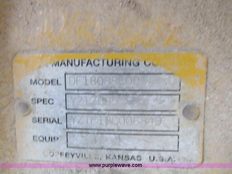 image for item K2147 2004 John Deere 770CH motor grader