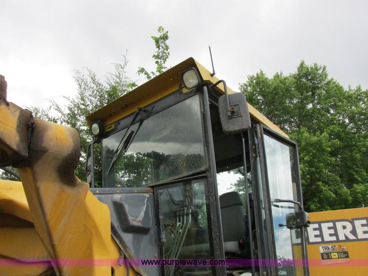 image for item K2147 2004 John Deere 770CH motor grader