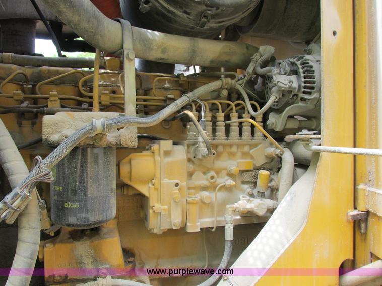 image for item K2147 2004 John Deere 770CH motor grader