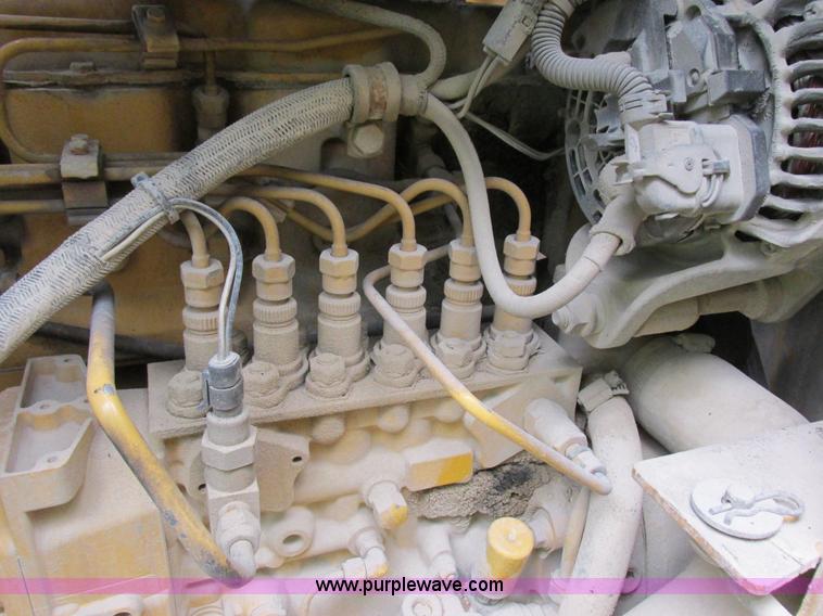 image for item K2147 2004 John Deere 770CH motor grader