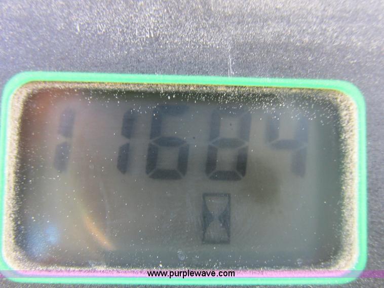 image for item K2147 2004 John Deere 770CH motor grader