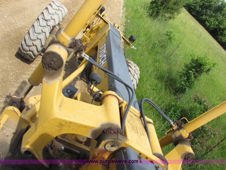 image for item K2147 2004 John Deere 770CH motor grader