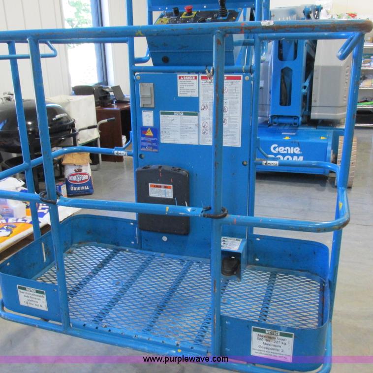 image for item K2151 2005 Genie Z-34/22 boom lift
