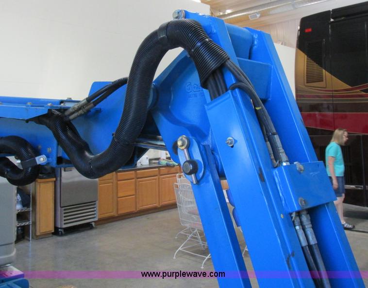 image for item K2151 2005 Genie Z-34/22 boom lift