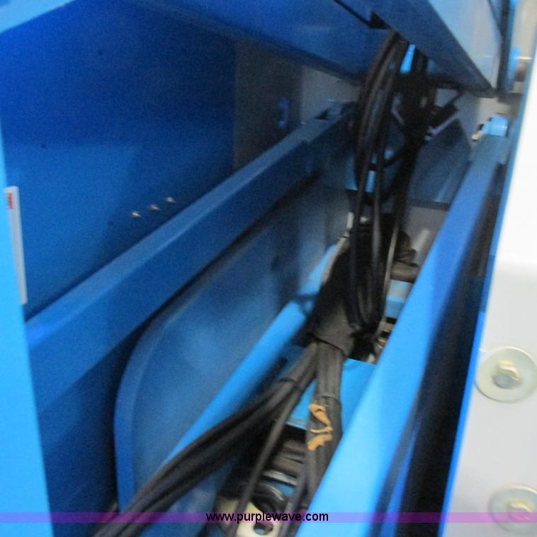 image for item K2151 2005 Genie Z-34/22 boom lift