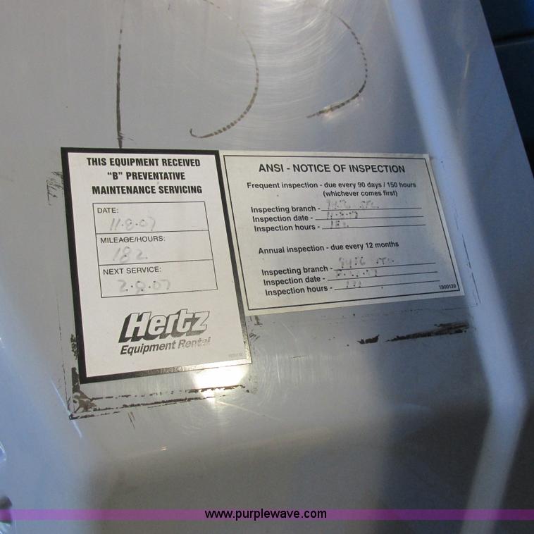 image for item K2151 2005 Genie Z-34/22 boom lift