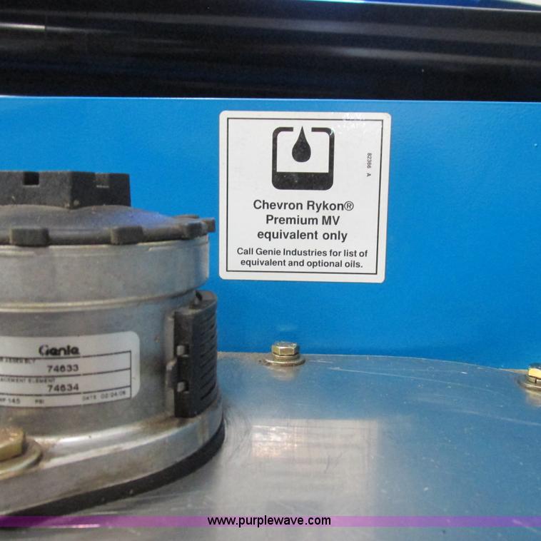 image for item K2151 2005 Genie Z-34/22 boom lift