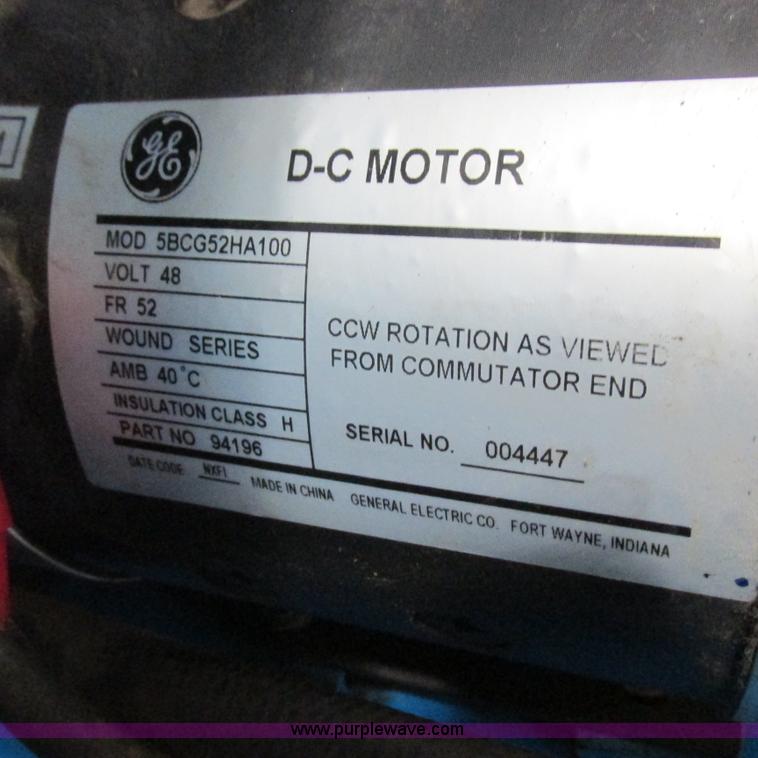 image for item K2151 2005 Genie Z-34/22 boom lift