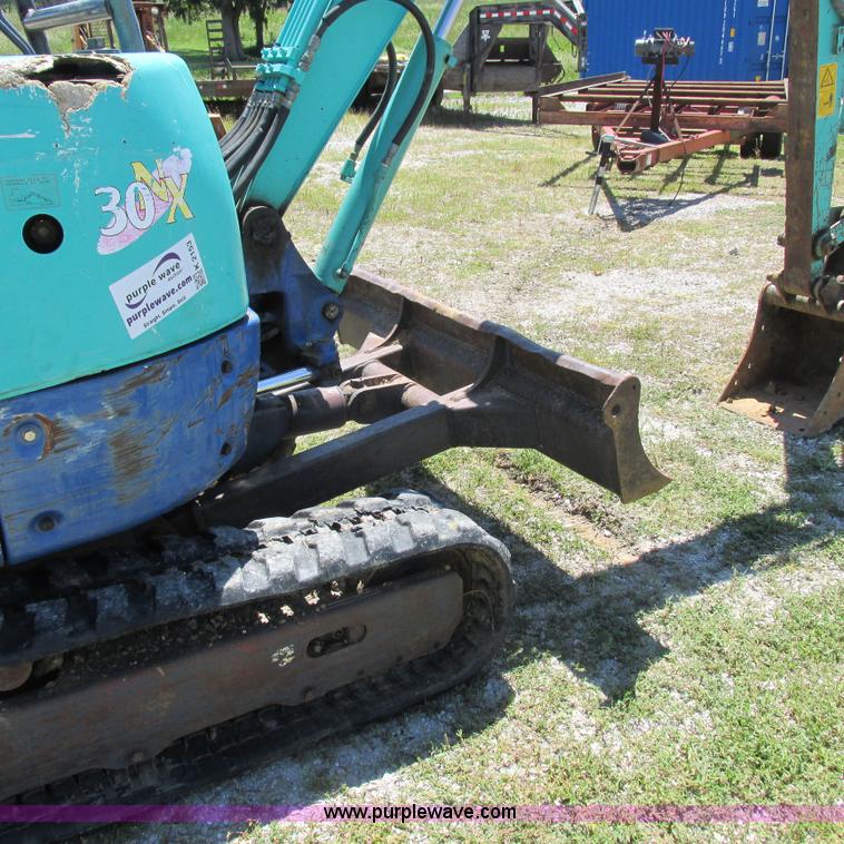 image for item K2153 1999 IHI 30NX compact excavator