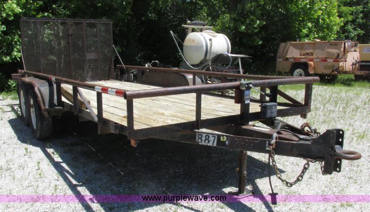 image for item K2156 2004 Doolittle utility trailer
