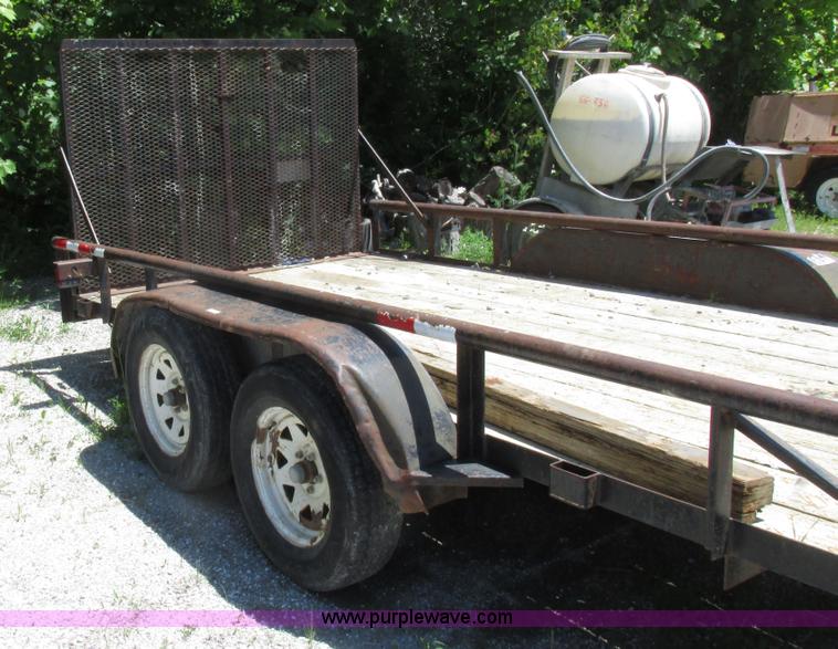 image for item K2156 2004 Doolittle utility trailer