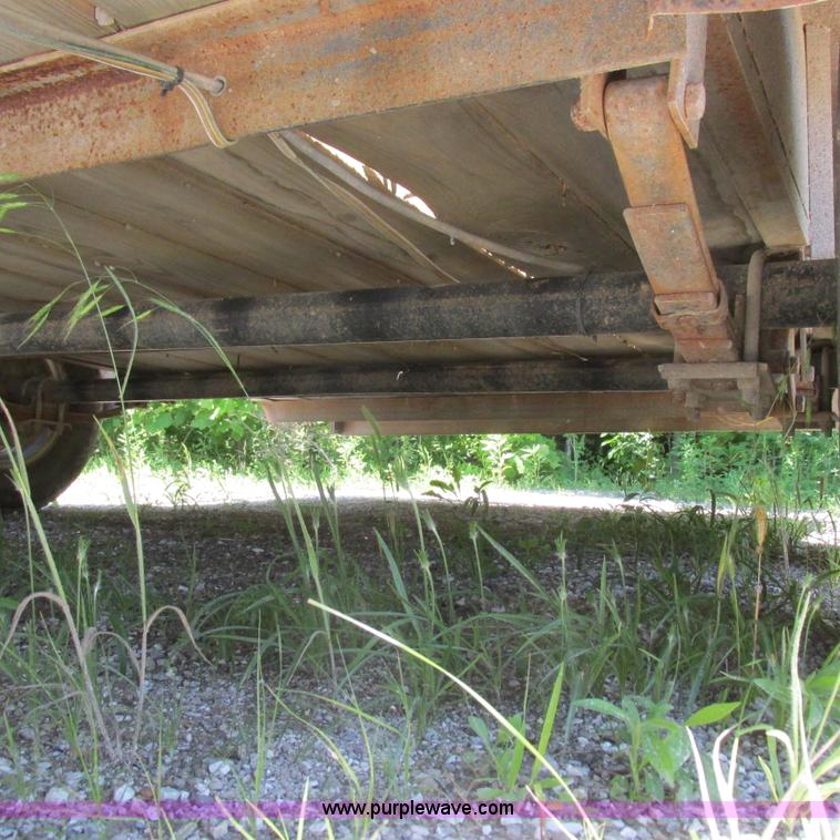 image for item K2156 2004 Doolittle utility trailer