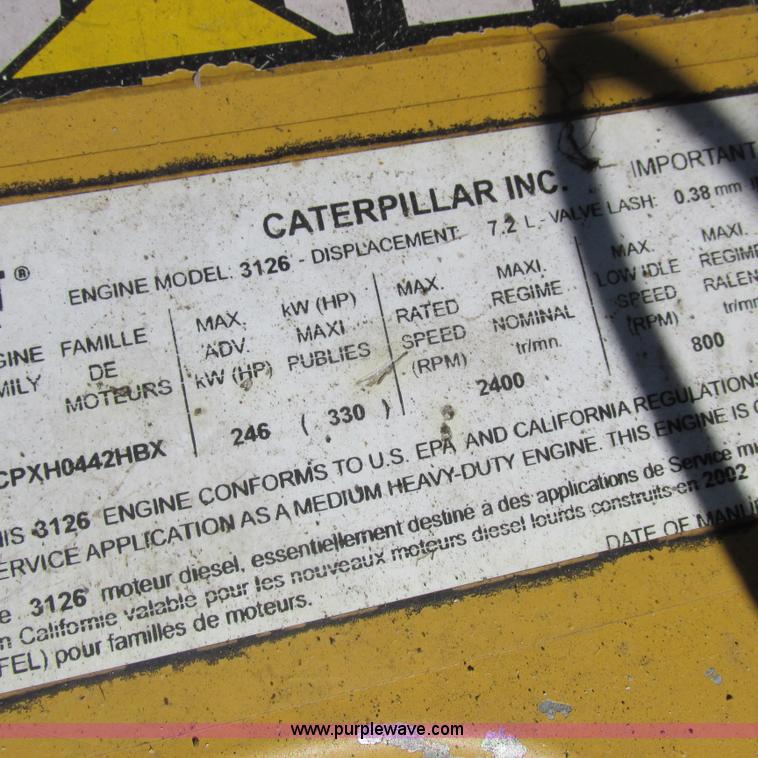 image for item K2157 2002 Chevrolet C7500 dump truck