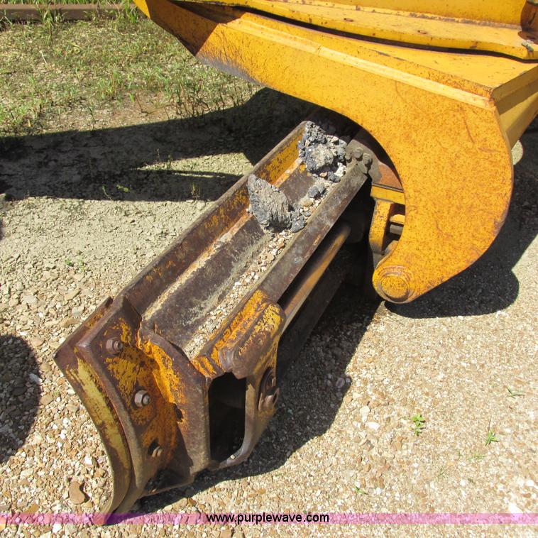 image for item K2158 1992 John Deere 670B motor grader