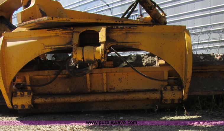 image for item K2158 1992 John Deere 670B motor grader