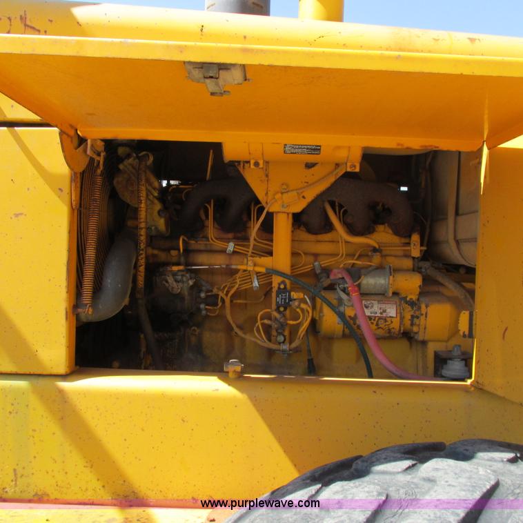 image for item K2158 1992 John Deere 670B motor grader