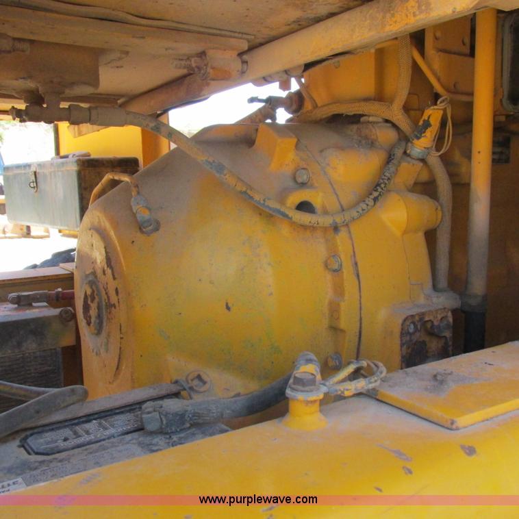 image for item K2158 1992 John Deere 670B motor grader